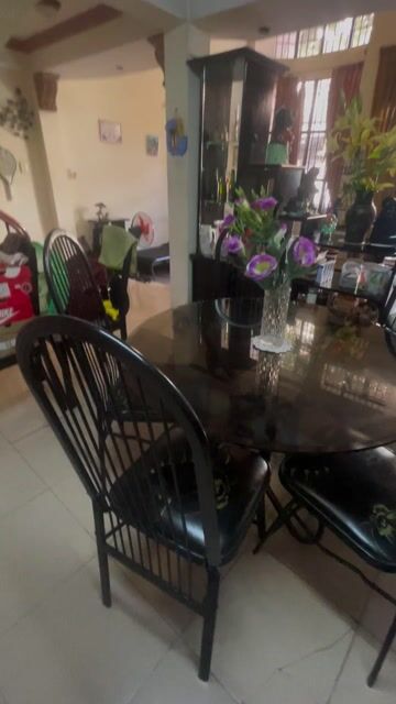 Bộ bàn ăn Kính Sắt Tròn 1m 5 ghế. Mua bán Bàn ghế tại Quận Phú Nhuận Tp Hồ Chí Minh được đăng bởi LÊ GIANG THY hình 1
