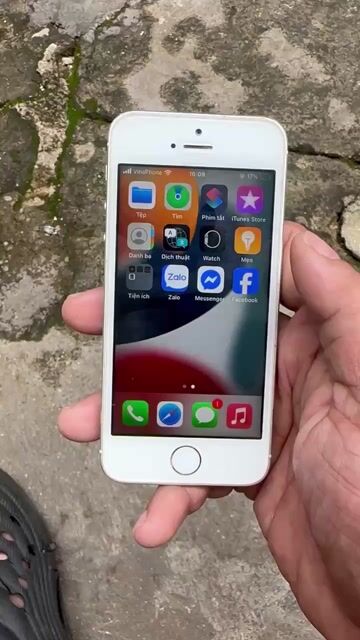 Apple iPhone 5SE Trắng Mất vân tay, pin yếu. Mua bán Điện thoại tại Thành phố Buôn Ma Thuột Đắk Lắk được đăng bởi Nguyễn Anh Tuấn hình 1