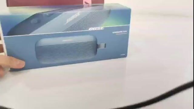 Loa Bose Soundlink Flex 2 Xanh lam New Seal. Mua bán Tivi, Âm thanh tại Quận 3 Tp Hồ Chí Minh được đăng bởi Khánh Hồng hình 1