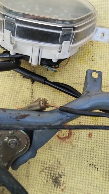 Ghi đông xe máy Alpha nhỏ, đồng hồ. Mua bán Phụ tùng xe tại Huyện Hóc Môn Tp Hồ Chí Minh được đăng bởi Trần Quốc hình 1