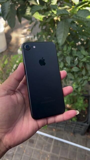 Apple iPhone 7 32GB Đen. Mua bán Điện thoại tại Thành phố Cà Mau Cà Mau được đăng bởi Thái Hoàng Vũ hình 1