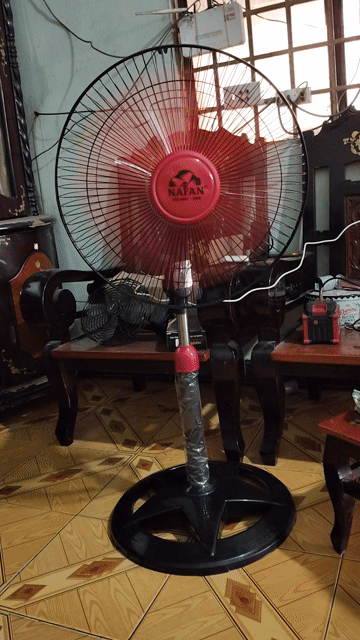 Quạt kẹp acquy hay dùng pin makita . Mua bán Quạt tại Thành phố Thuận An Bình Dương được đăng bởi Nguyenvanchi hình 1