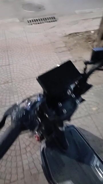 Xe máy điện Osaka X-Men Đen. Mua bán Xe máy tại Quận Long Biên Hà Nội được đăng bởi Nhin Le hình 1