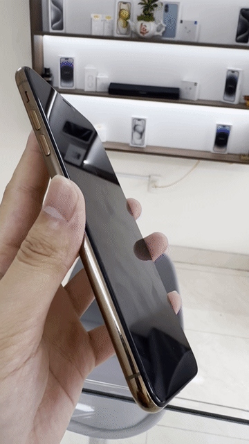 iPhone Xs Max Vàng Đã sử dụng. Mua bán Điện thoại tại Huyện Phúc Thọ Hà Nội được đăng bởi Hoàng Mobile 68 hình 1