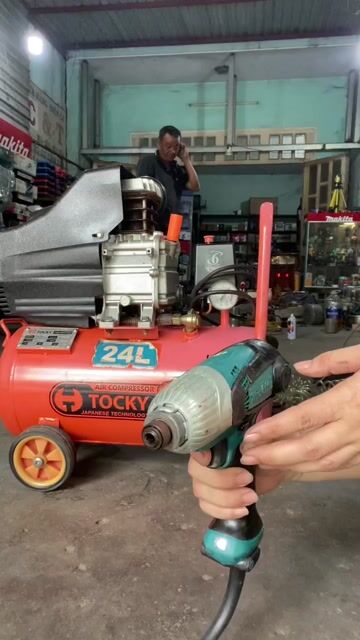 Máy vặn vít Makita 220V. Mua bán Đồ chuyên dụng, Giống nuôi trồng tại Huyện Hòa Thành Tây Ninh được đăng bởi điện cơ C T hình 1