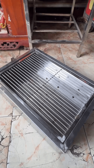 Lò nướng than Inox mini. Mua bán Bếp, lò, đồ điện nhà bếp tại Quận Tân Bình Tp Hồ Chí Minh được đăng bởi Phương quynh hình 1