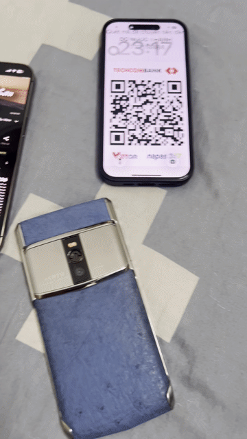 Vertu Signature Touch Chính hãng “ 2 cánh “. Mua bán Điện thoại tại Quận 8 Tp Hồ Chí Minh được đăng bởi Thanh Đỗ hình 1