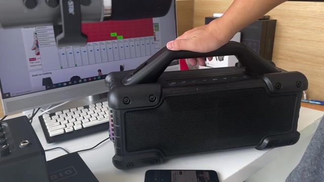 Bán Loa Bluetooth nội địa Trung 7 Loa 80W. Mua bán Tivi, Âm thanh tại Quận 8 Tp Hồ Chí Minh được đăng bởi Kênh Youtube là Dũng Dặt Dẹo Qua đó xem video nhé hình 1