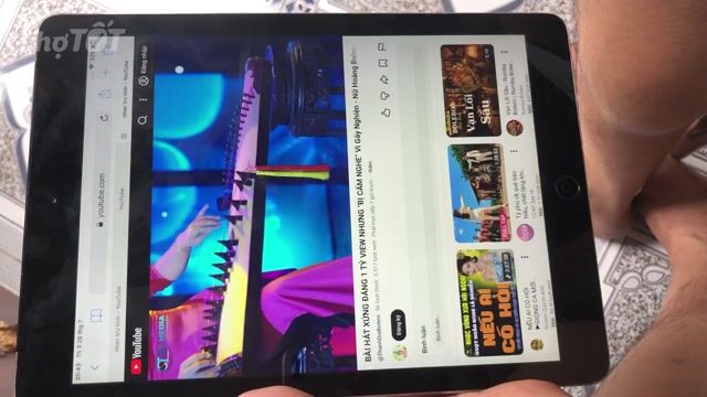 Apple iPad Air 4G ,xài ok mọi chức năng. Mua bán Máy tính bảng tại Quận 12 Tp Hồ Chí Minh được đăng bởi Hoang Thai hình 1