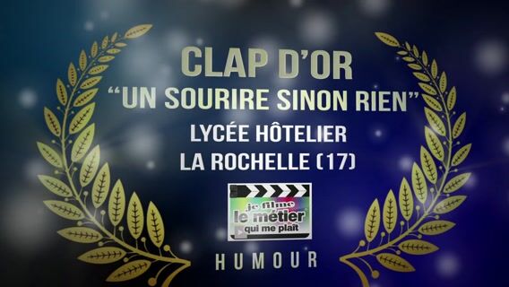 un sourire sinon rien