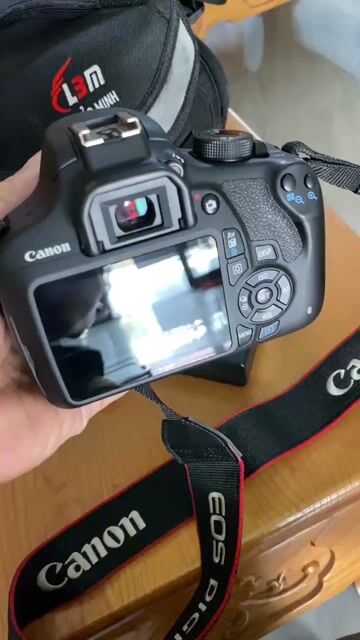 Canon EOS 1200D Kit 18-55mm IS II chỉ 2k shot. Mua bán Máy ảnh, Máy quay tại Quận 12 Tp Hồ Chí Minh được đăng bởi Tuấn Kiệt hình 1