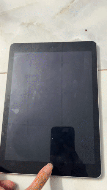 Apple iPad Air 64GB Xám. Mua bán Máy tính bảng tại Quận 8 Tp Hồ Chí Minh được đăng bởi Phương Quỳnh hình 1