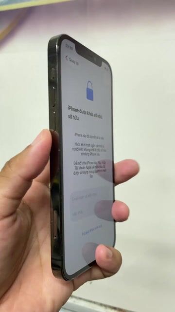 Apple iPhone 12 Pro Xám bể lưng dính icloud. Mua bán Điện thoại tại Quận 12 Tp Hồ Chí Minh được đăng bởi Tính hình 1