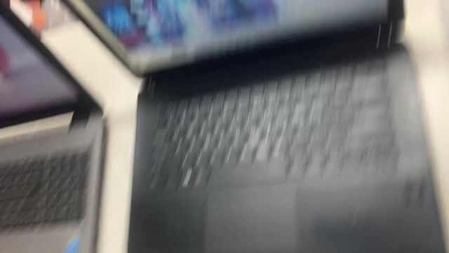 Sony Vaio i5 4200U 4GB/500GB Đen. Mua bán Laptop tại Quận Bình Thạnh Tp Hồ Chí Minh được đăng bởi Đặng Phong hình 1