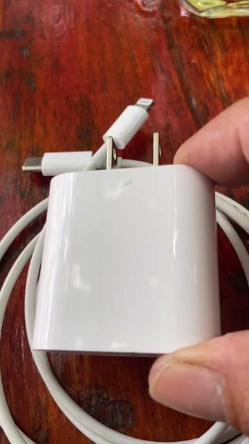 Củ sạc Apple 20W Trắng. Mua bán Phụ kiện (Màn hình, Chuột...) tại Quận Bình Thạnh Tp Hồ Chí Minh được đăng bởi Thanh Điền hình 1