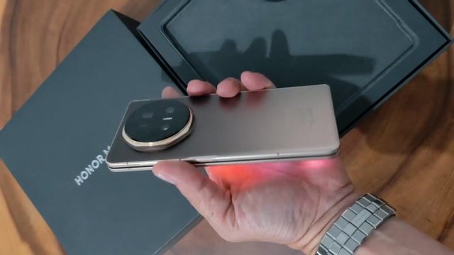Honor V5 Gold Quốc Tê. Mua bán Điện thoại tại Thành phố Bà Rịa Bà Rịa - Vũng Tàu được đăng bởi Luong Binh hình 1