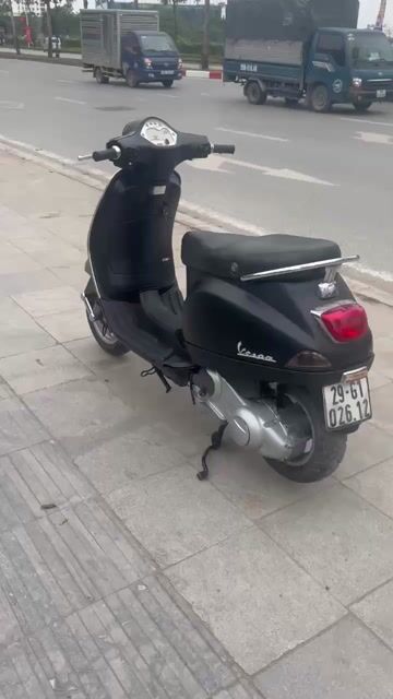 Piaggio Vespa LX 125 Chính chủ Sd. Mua bán Xe máy tại Quận Nam Từ Liêm Hà Nội được đăng bởi Linh Nhi hình 1