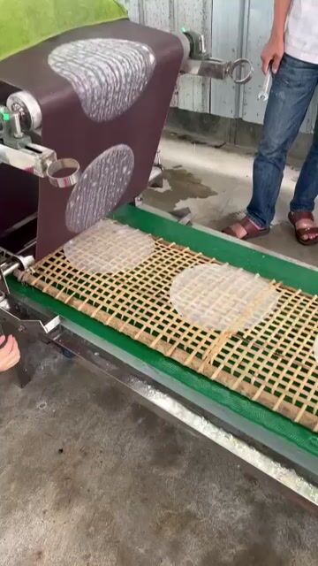 Máy tráng bánh đa. Mua bán Đồ chuyên dụng, Giống nuôi trồng tại Huyện Mộ Đức Quảng Ngãi được đăng bởi Trà Nhị hình 1