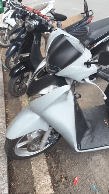 Honda SH 125i 2023 39200 km Xám. Mua bán Xe máy tại Quận 5 Tp Hồ Chí Minh được đăng bởi Chirikatoji Le hình 1