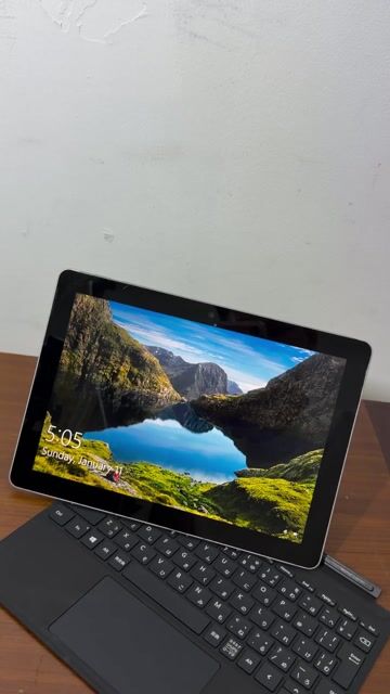 Microsoft Surface Go Pentium/8GB/SSD 128GB/10 inch. Mua bán Laptop tại Quận Tân Bình Tp Hồ Chí Minh được đăng bởi Quang Long hình 1