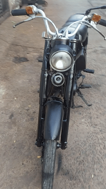 Suzuki Xe máy 2 thì Đen. Mua bán Xe máy tại Quận 7 Tp Hồ Chí Minh được đăng bởi Anh Tuấn  hình 1