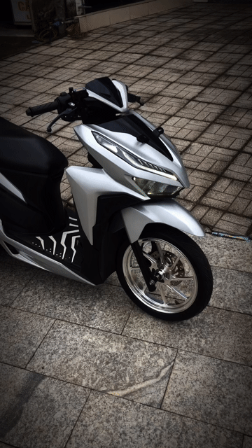 Honda Vario 150 2020 Bạc. Mua bán Xe máy tại Quận Thốt Nốt Cần Thơ được đăng bởi Nguyễn Văn Hải hình 1