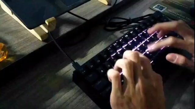 Bàn phím cơ Black Shark K4 Đen. Mua bán Phụ kiện (Màn hình, Chuột...) tại Quận 4 Tp Hồ Chí Minh được đăng bởi HQ BUILD PC hình 1