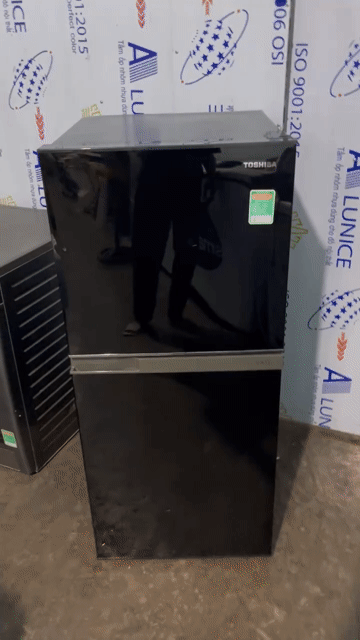 Tủ lạnh Toshiba Inverter 180 lít đen . Mua bán Tủ lạnh tại Huyện An Dương Hải Phòng được đăng bởi ĐIỆN MÁY MINH THÁI PHÁT  hình 1