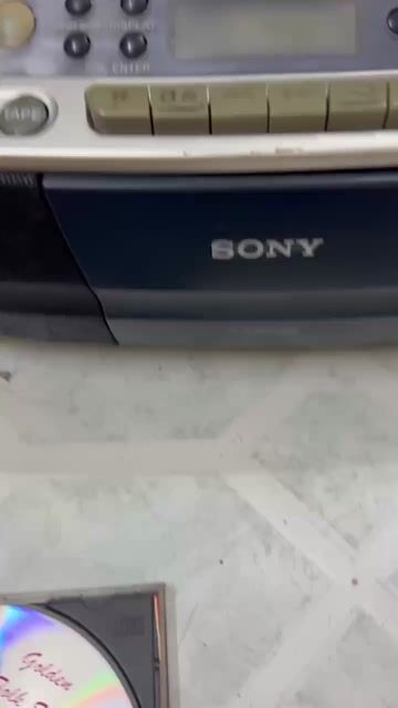 SONY CFD-S03CP máy xưa sưu tầm. Mua bán Đồ sưu tầm, đồ cổ tại Quận Phú Nhuận Tp Hồ Chí Minh được đăng bởi hòa 9 hình 1