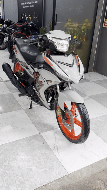 Yamaha Exciter 150 Trắng đỏ. Mua bán Xe máy tại Quận Nam Từ Liêm Hà Nội được đăng bởi cửa hàng xe máy yến thắng  hình 1