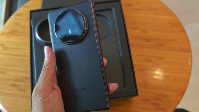 Honor Magic V5 512GB Đen Fullbox Đẹp Keng. Mua bán Điện thoại tại Quận 3 Tp Hồ Chí Minh được đăng bởi Minh Phạm  hình 1