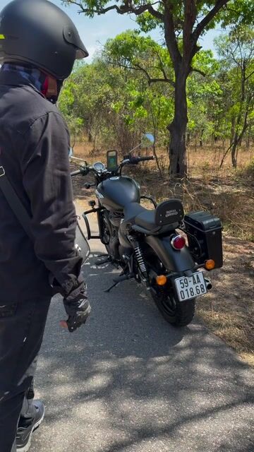 Royal Enfield Meteor 350 Đen 5000 km. Mua bán Xe máy tại Quận 8 Tp Hồ Chí Minh được đăng bởi nguyen tuan anh hình 1