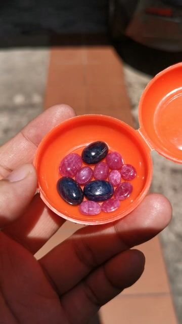 Đá quý Ruby Đỏ Đen 12 viên. Mua bán Đồ sưu tầm, đồ cổ tại Thành phố Vũng Tàu Bà Rịa - Vũng Tàu được đăng bởi nam trần hình 1