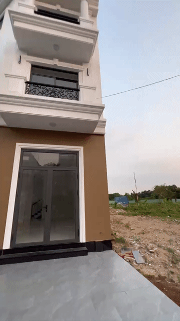 Mua bán Nhà ở Thành phố Thuận An Bình Dương diện tích 100 m² giá 5,8 tỷ