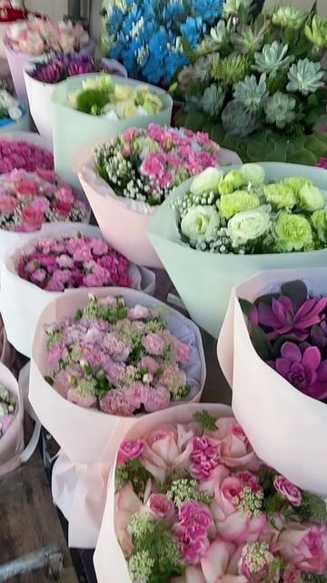 Bó hoa nghệ thuật đa màu sắc quà tặng. Mua bán Cây cảnh, đồ trang trí tại Quận Hai Bà Trưng Hà Nội được đăng bởi nguyen chi hoa hình 1
