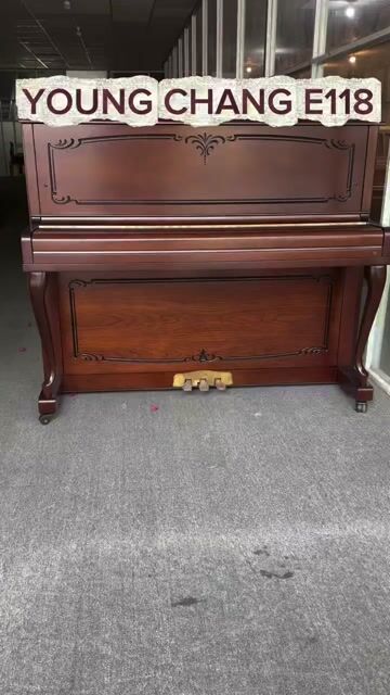 Đàn piano cơ Young Chang E118 Nâu. Mua bán Nhạc cụ tại Huyện Nhà Bè Tp Hồ Chí Minh được đăng bởi THẾ GIỚI PIANO HCM hình 1