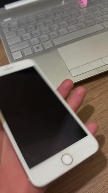 iPhone 8 Plus 64GB Vàng. Mua bán Điện thoại tại Quận Sơn Trà Đà Nẵng được đăng bởi Hưng hình 1