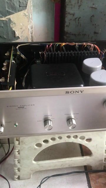 Amply Sony TA-3200F Bạc Nâu. Mua bán Tivi, Âm thanh tại Quận 3 Tp Hồ Chí Minh được đăng bởi Mai hoang ha hình 1