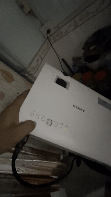 Máy chiếu Sony VPL-DX102 Trắng. Mua bán Đồ dùng văn phòng tại Huyện Bình Chánh Tp Hồ Chí Minh được đăng bởi Truong Vinh hình 1