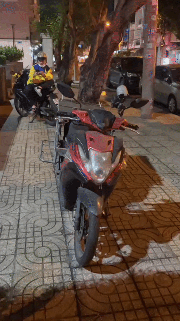 Yamaha Nouvo 5 Đỏ đen. Mua bán Xe máy tại Quận 11 Tp Hồ Chí Minh được đăng bởi Lê Công Hậu hình 1