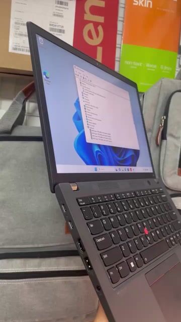 Thinkpad X13 Gen 3 Ryzen 7 16CPUS, 13 INCH TOUCH. Mua bán Laptop tại Quận Tân Phú Tp Hồ Chí Minh được đăng bởi LaptoptotVn hình 1