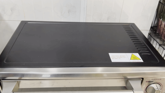 Lò nướng Sharp 38 lít đã sử dụng. Mua bán Bếp, lò, đồ điện nhà bếp tại Quận 4 Tp Hồ Chí Minh được đăng bởi Thuý An hình 1