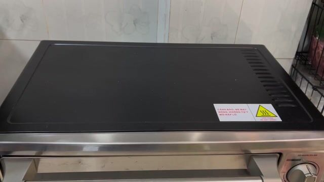 Lò nướng Sharp 38 lít đã sử dụng. Mua bán Bếp, lò, đồ điện nhà bếp tại Quận 4 Tp Hồ Chí Minh được đăng bởi Thuý An hình 1
