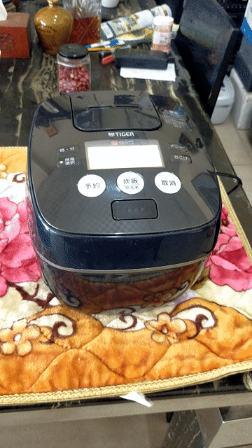 Nồi cơm điện Tiger 1 lít. Mua bán Bếp, lò, đồ điện nhà bếp tại Huyện Củ Chi Tp Hồ Chí Minh được đăng bởi Tiến Dũng hình 1