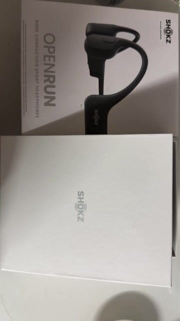 Tai nghe Bluetooth Shokz OpenRun S803 Đen Nhật. Mua bán Tivi, Âm thanh tại Quận Liên Chiểu Đà Nẵng được đăng bởi Khánh Ngọc hình 1