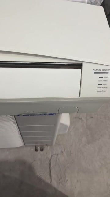 Máy lạnh Panasonic 9000 BTU. Mua bán Máy lạnh, điều hoà tại Quận Hoàn Kiếm Hà Nội được đăng bởi e lê 286 nguyễn xiển hình 1