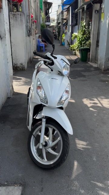 Honda Vision 2018 Trắng - Chính chủ ODO 23000 Km. Mua bán Xe máy tại Thành phố Thủ Đức Tp Hồ Chí Minh được đăng bởi Hee hình 1