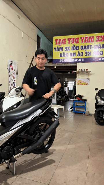 Yamaha Exciter xún áo 2010 máy 62 êm ru bay tóc. Mua bán Xe máy tại Quận Liên Chiểu Đà Nẵng được đăng bởi Xe Máy Cũ Duy Đạt  66 Nguyễn Khuyến hình 1