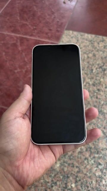 Apple iPhone 13 128GB Trắng VN/A. Mua bán Điện thoại tại Quận 12 Tp Hồ Chí Minh được đăng bởi Hoàng Duy hình 1