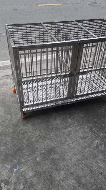 Chuồng chó Inox 2 ngăn có bánh xe 1m2x60x80 Bạc. Mua bán Phụ kiện, Thức ăn, Dịch vụ tại Thành phố Thuận An Bình Dương được đăng bởi Inox79 hình 1